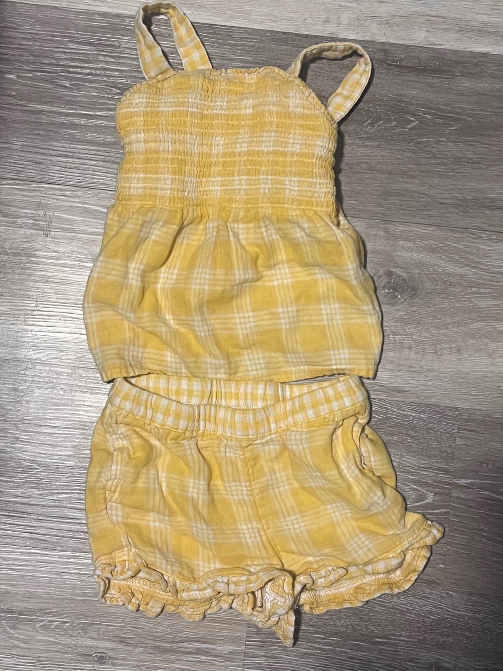 Cat & Jack 2t matching Yellow Plaid Smocked Tank & Ruffle Shorts Set